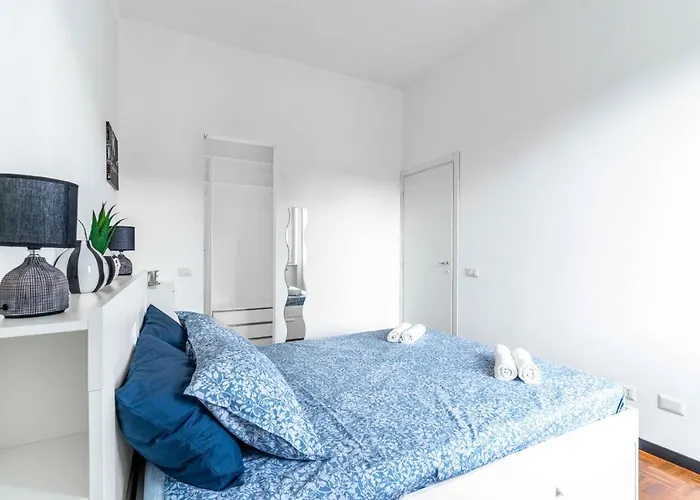 Apartament Mi8 -10 Minutes From The Duomo- Large Mediolan