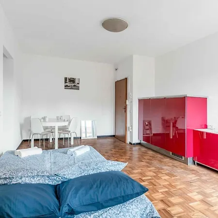 Appartement Mi8 -10 Minutes From The Duomo- Large *